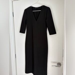 Zara Black Long Sleeve V-Neck Dress
